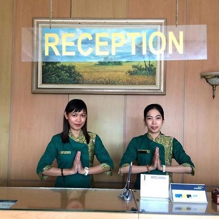 Hotel Kaisar Tarakan Kültér fotó