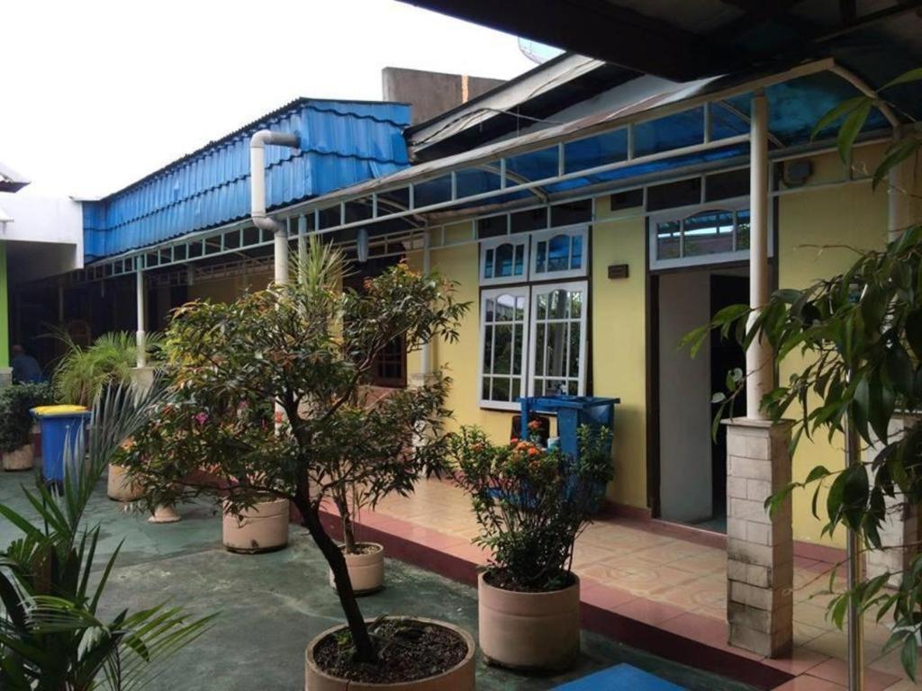 Hotel Kaisar Tarakan Kültér fotó